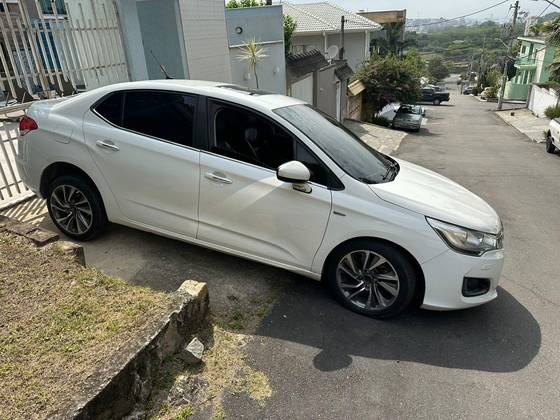 CITROËN C4 LOUNGE 1.6 THP FLEX EXCLUSIVE BVA